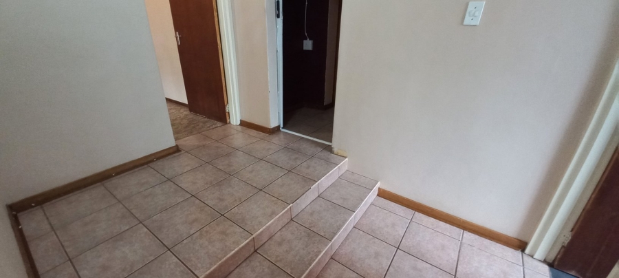 To Let 3 Bedroom Property for Rent in Panorama Free State